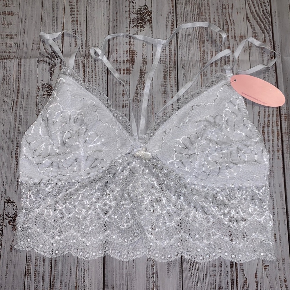 2/$24- Anemone white lace bralette S/M,M/L